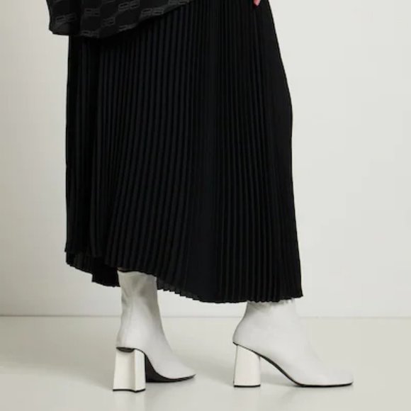 NIB$1250 Balenciaga Glove 80mm Zipped Shiny Soft Leather Ankle Bootie Boots 37 7 - Picture 17 of 17